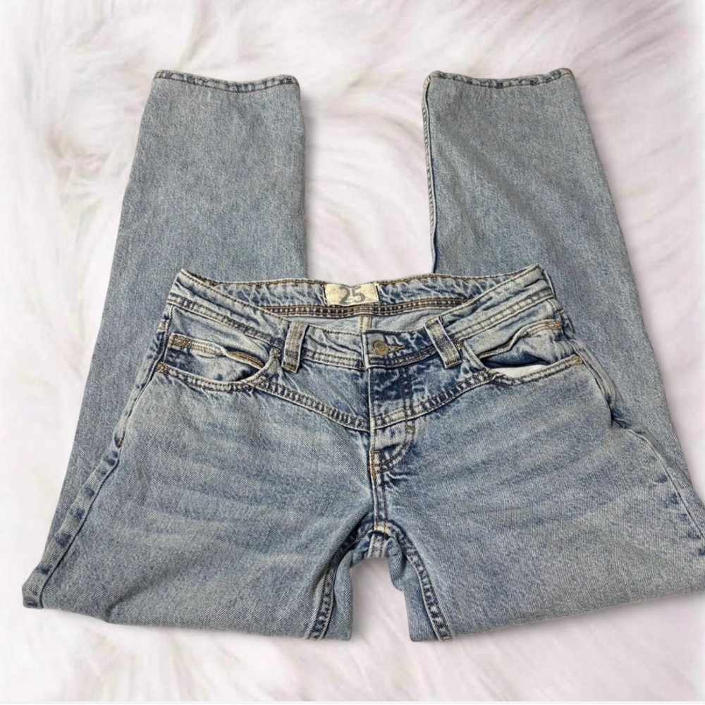 We The Free Light Blue Low Rise Boyfriend Jeans